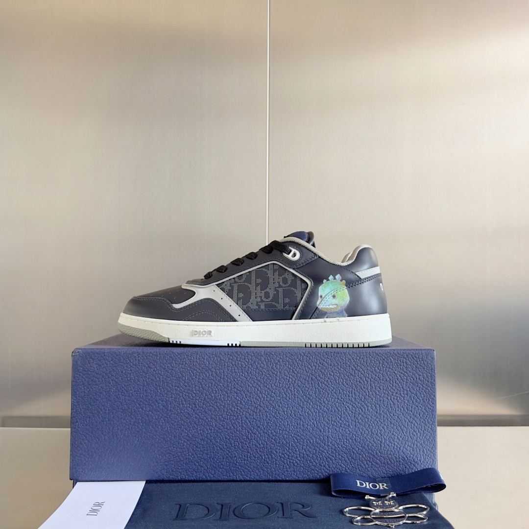 Dior Sneakers-128