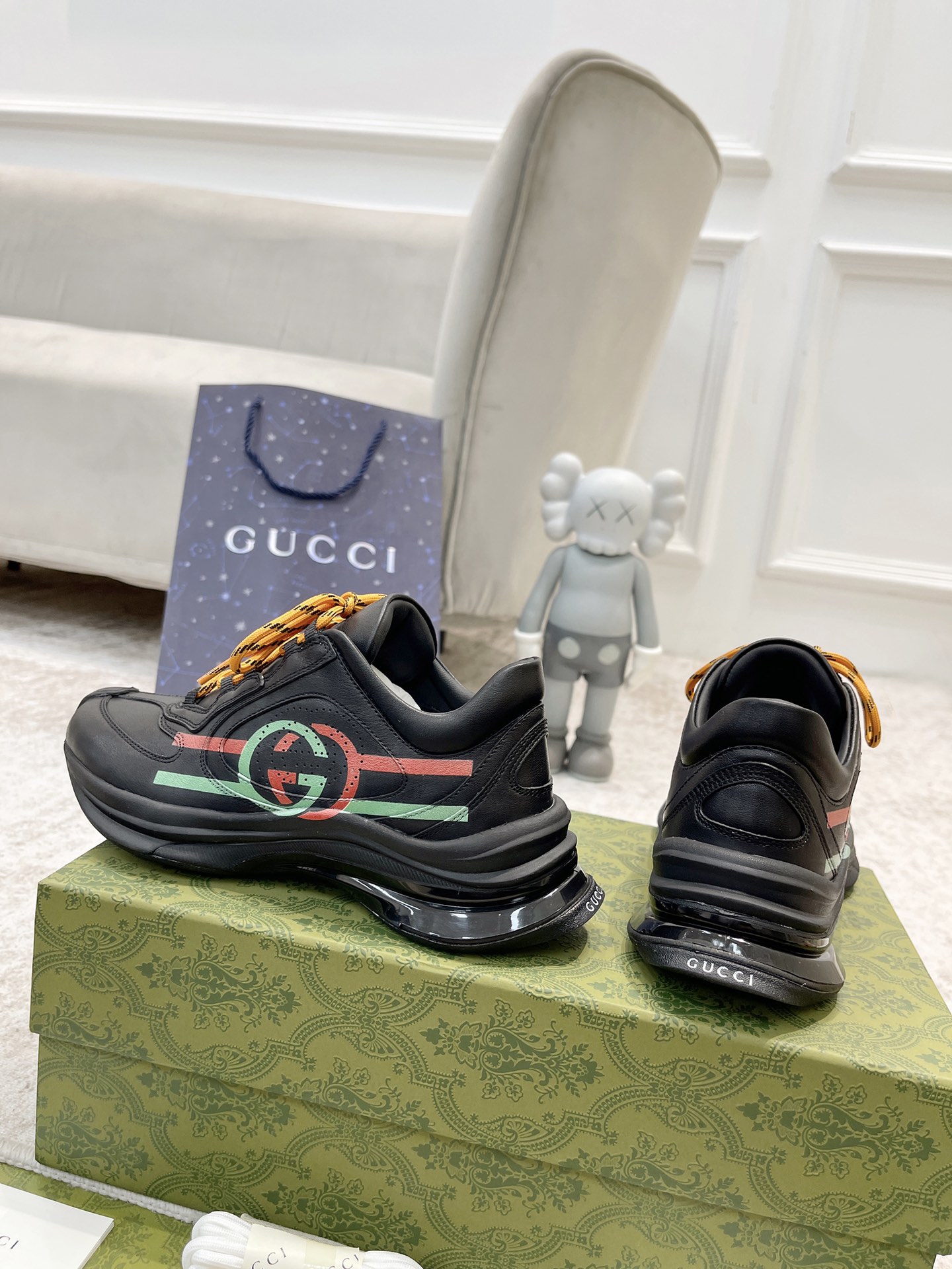 Gucci Sneakers-149