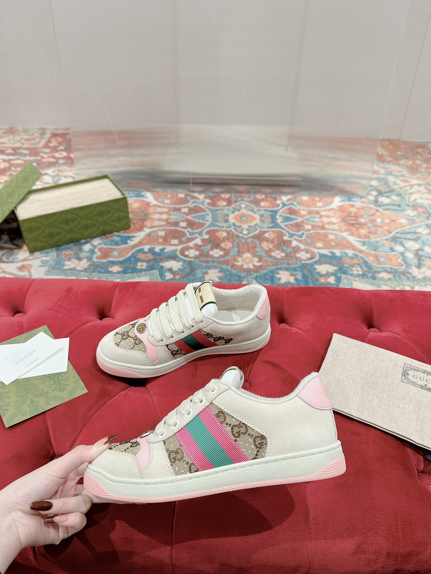 Gucci Sneakers-235