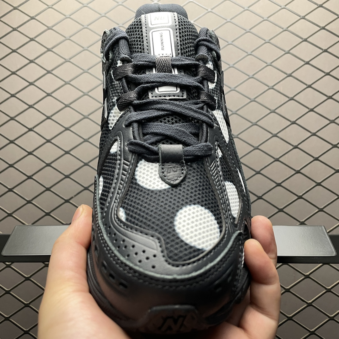 New Balance Sneakers-249