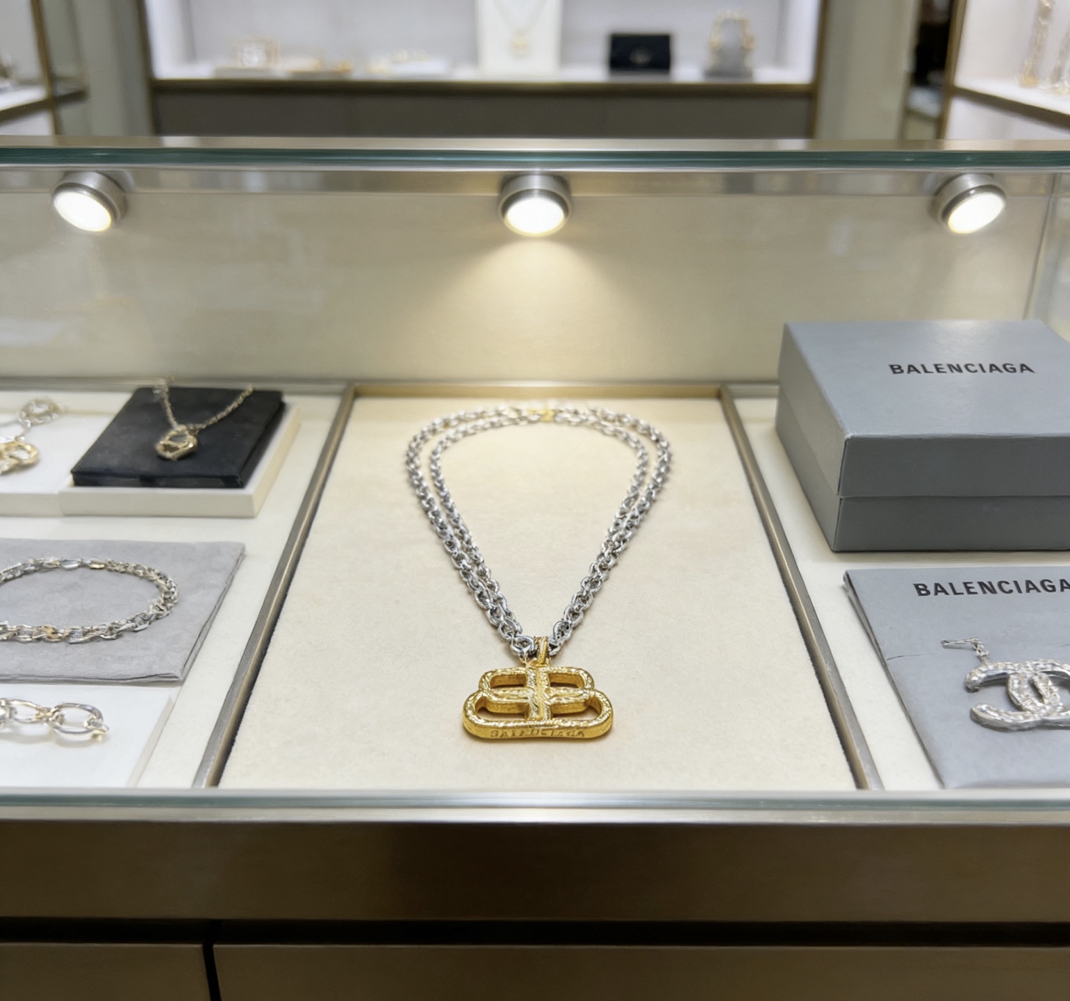 Balenciaga necklace-68