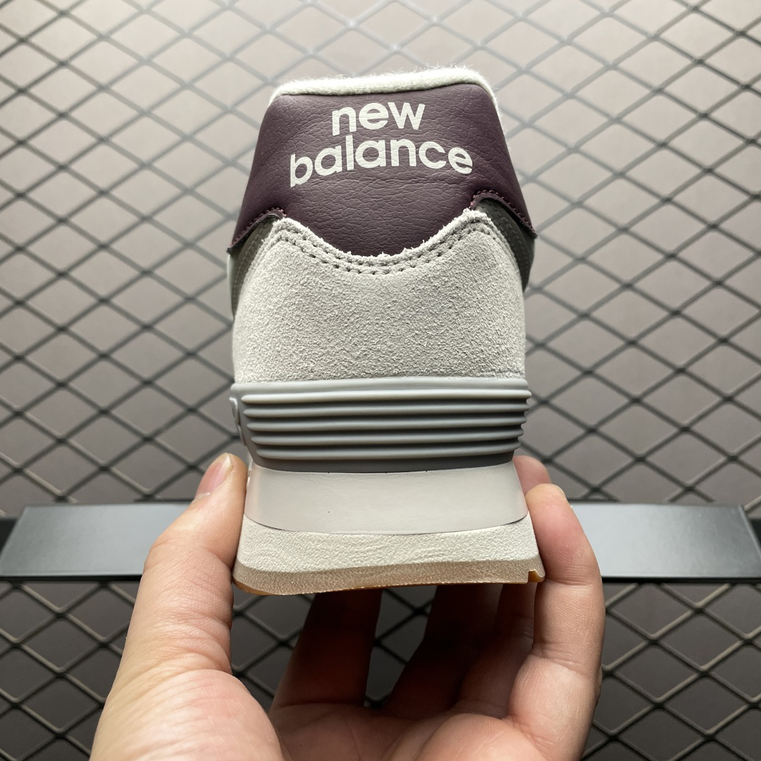 New Balance Sneakers-75