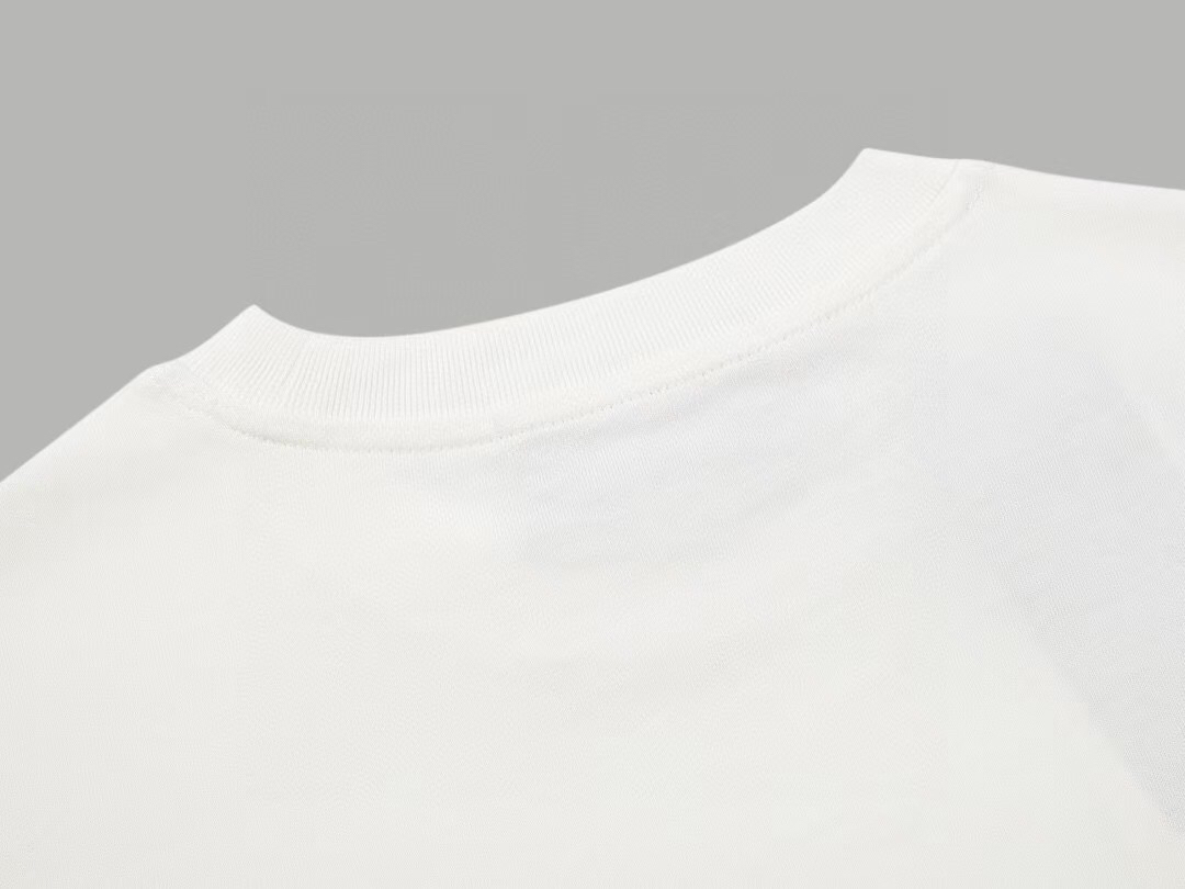 Gucci clothing-245