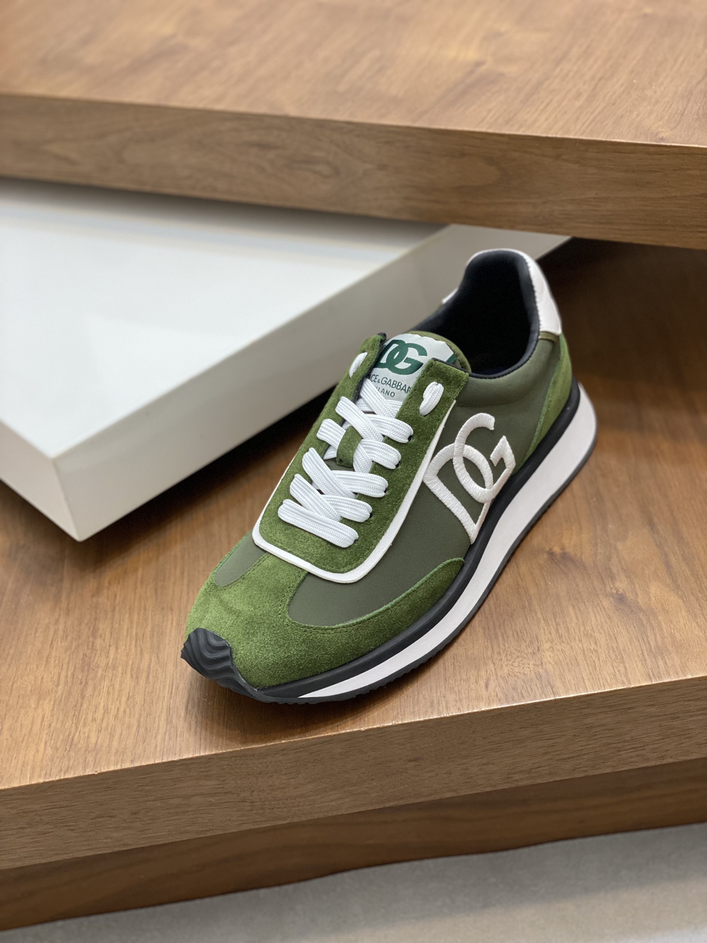 D&G Sneakers-120