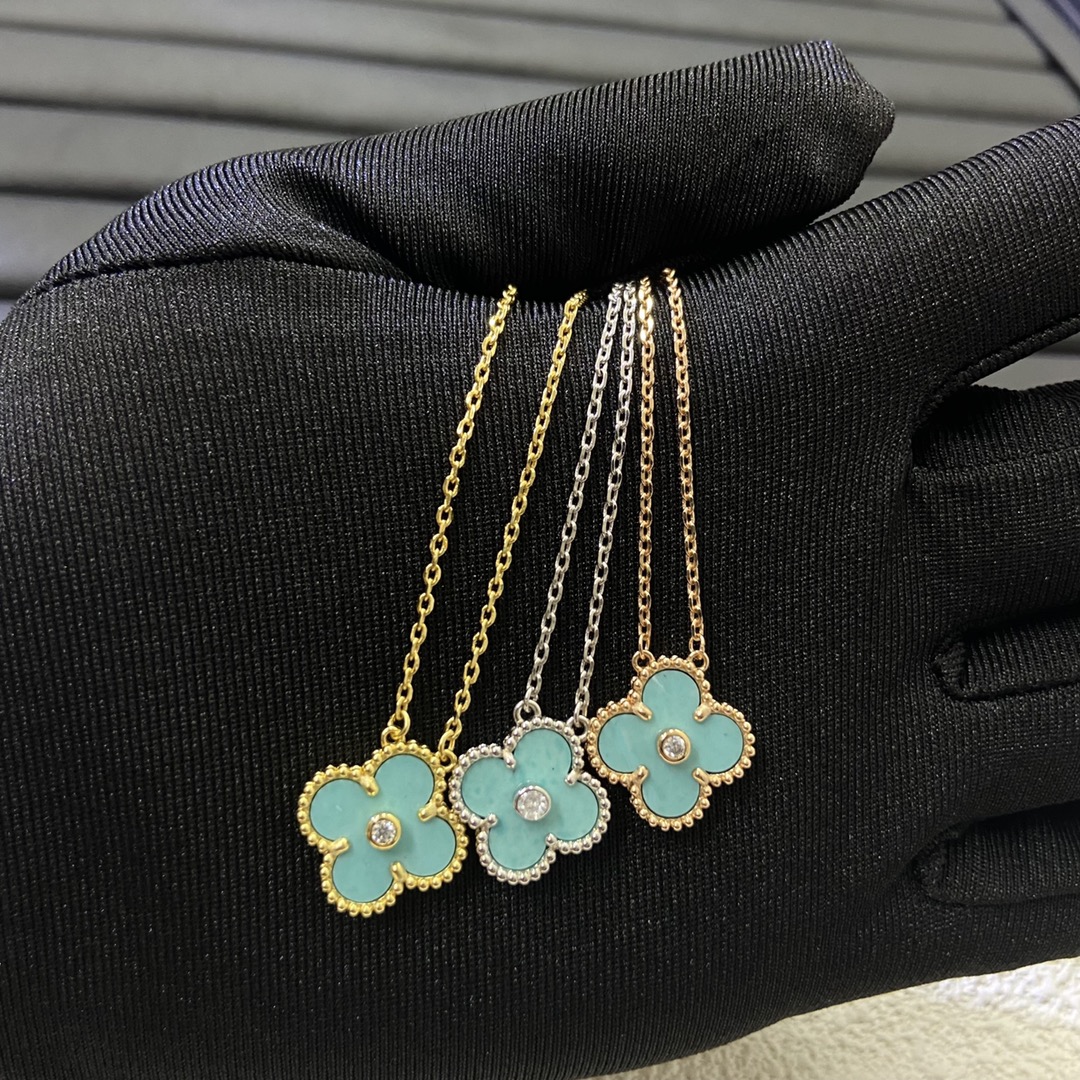 Van Cleef & Arpels necklace-2