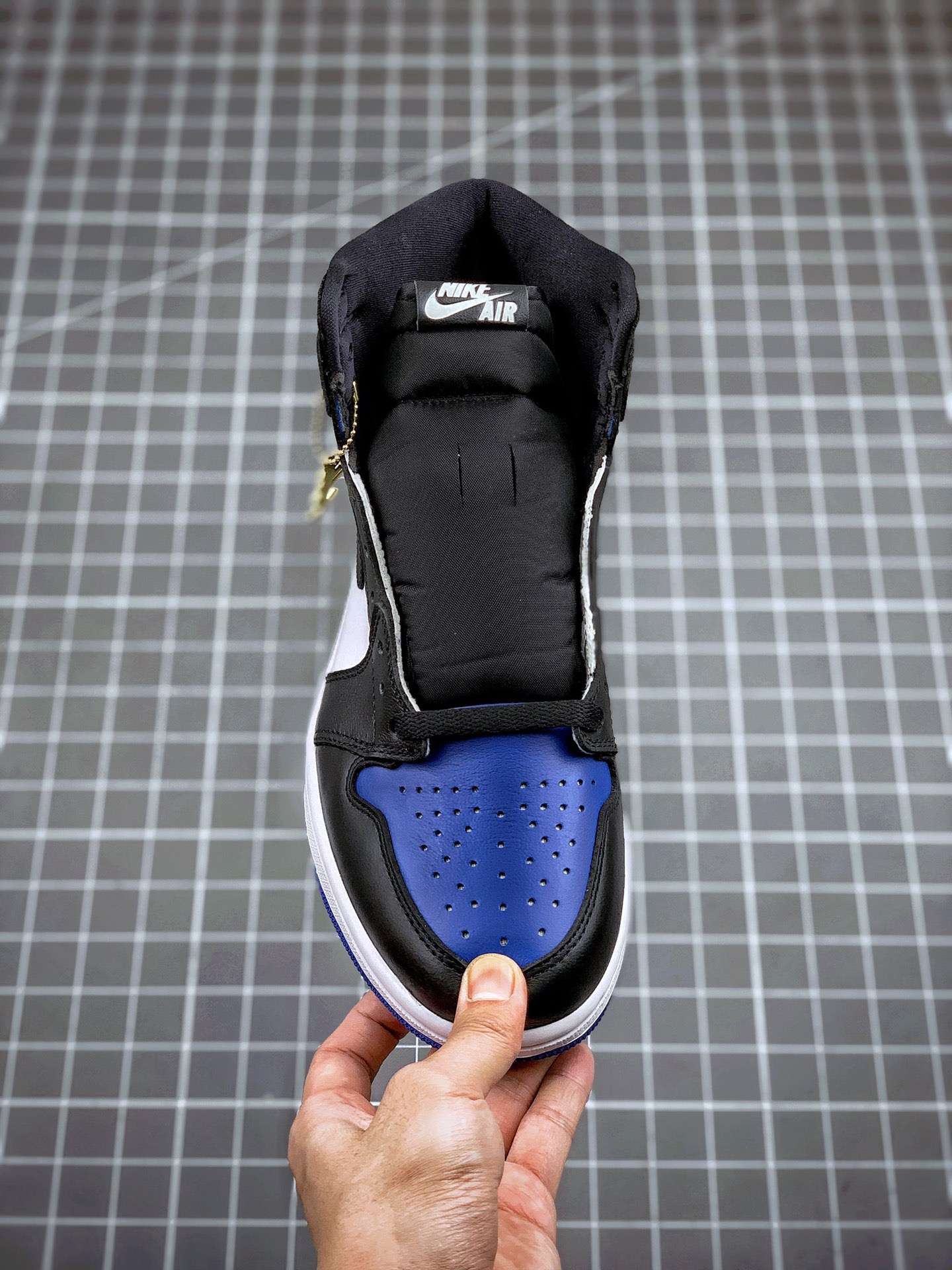 Nike Sneakers-118