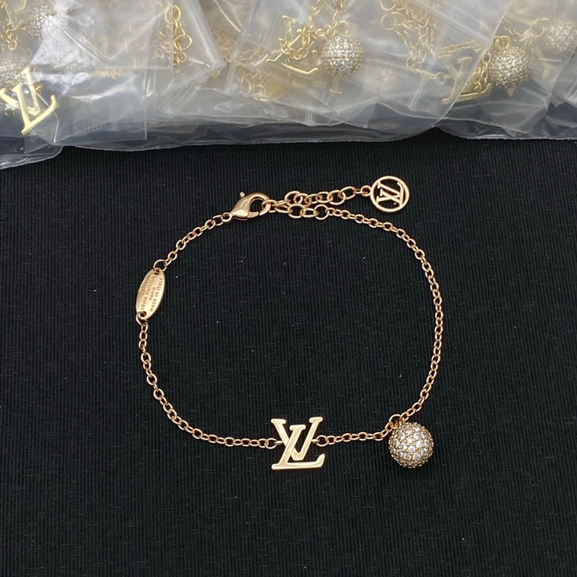 LV Bracelet-92