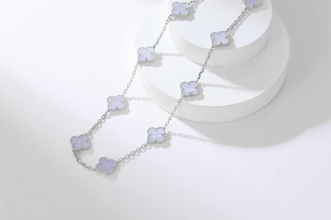 Van Cleef & Arpels necklace-122