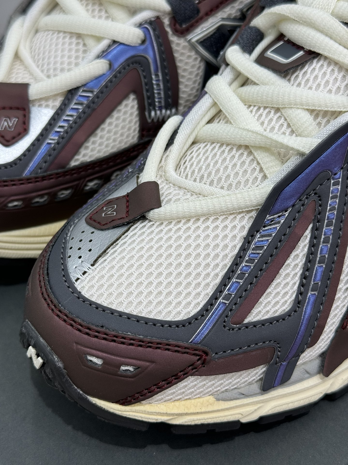 New Balance Sneakers-190