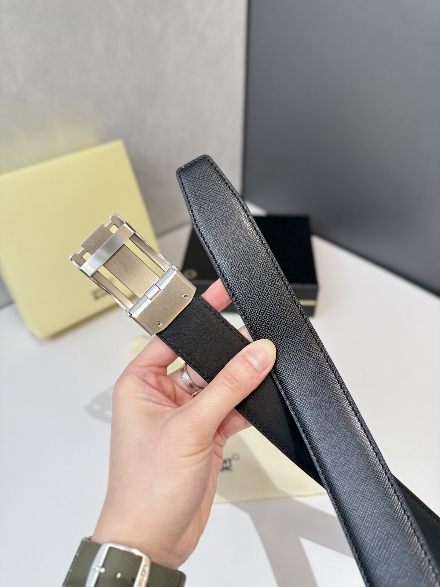 Montblanc belt-43