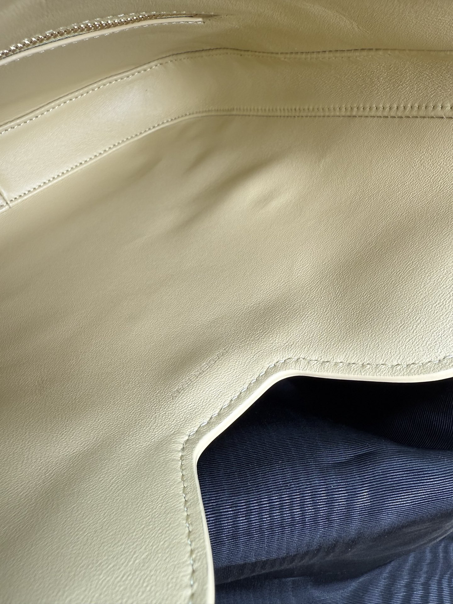 Celine Hot New Product-12