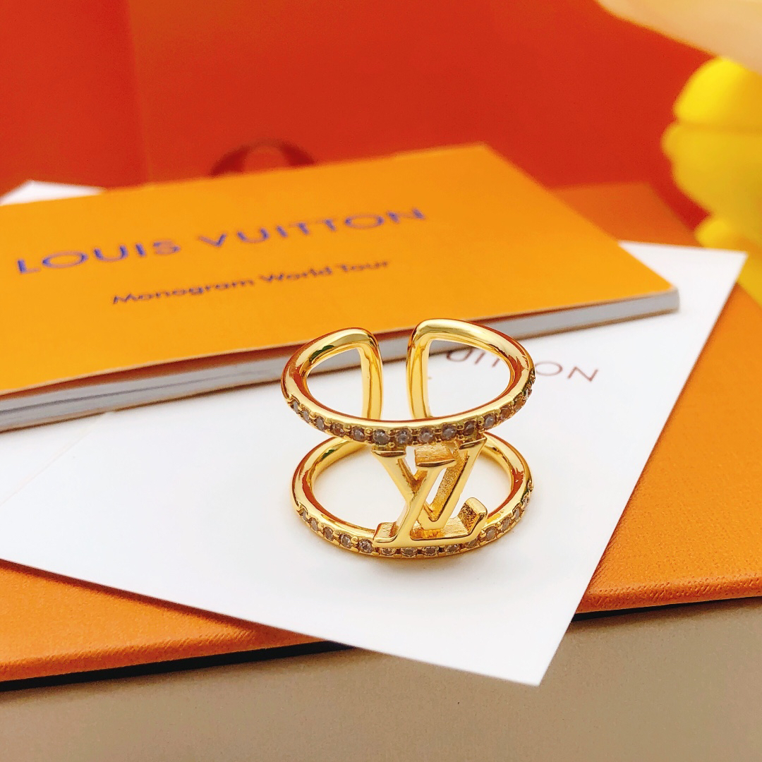 LV ring-22