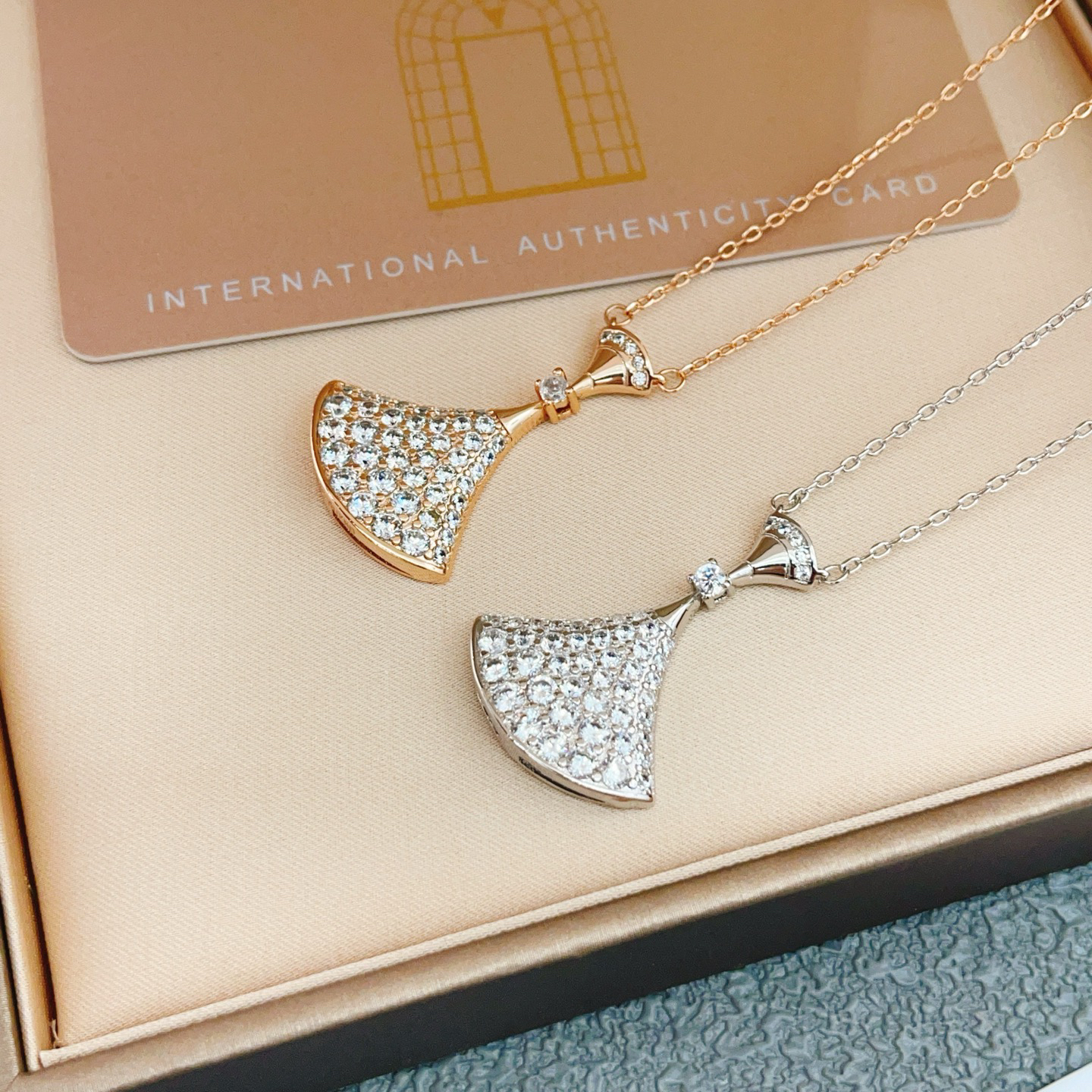 Bottega Veneta necklace-47
