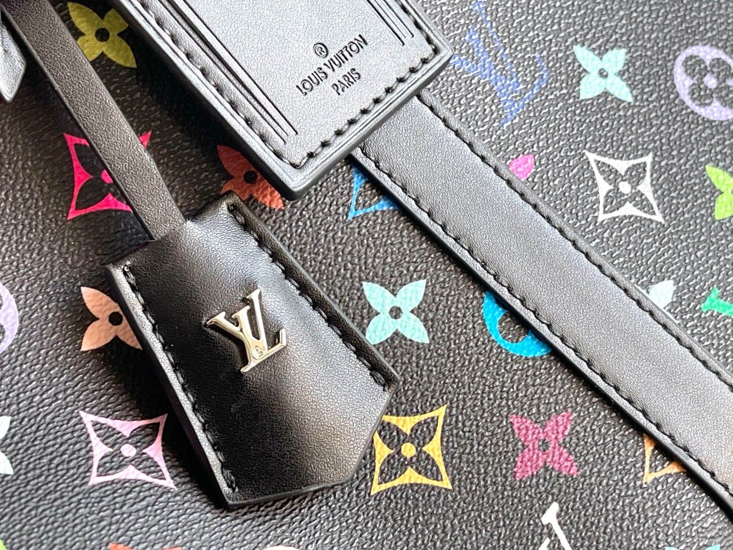 Louis Vuitton Hot New Product-183