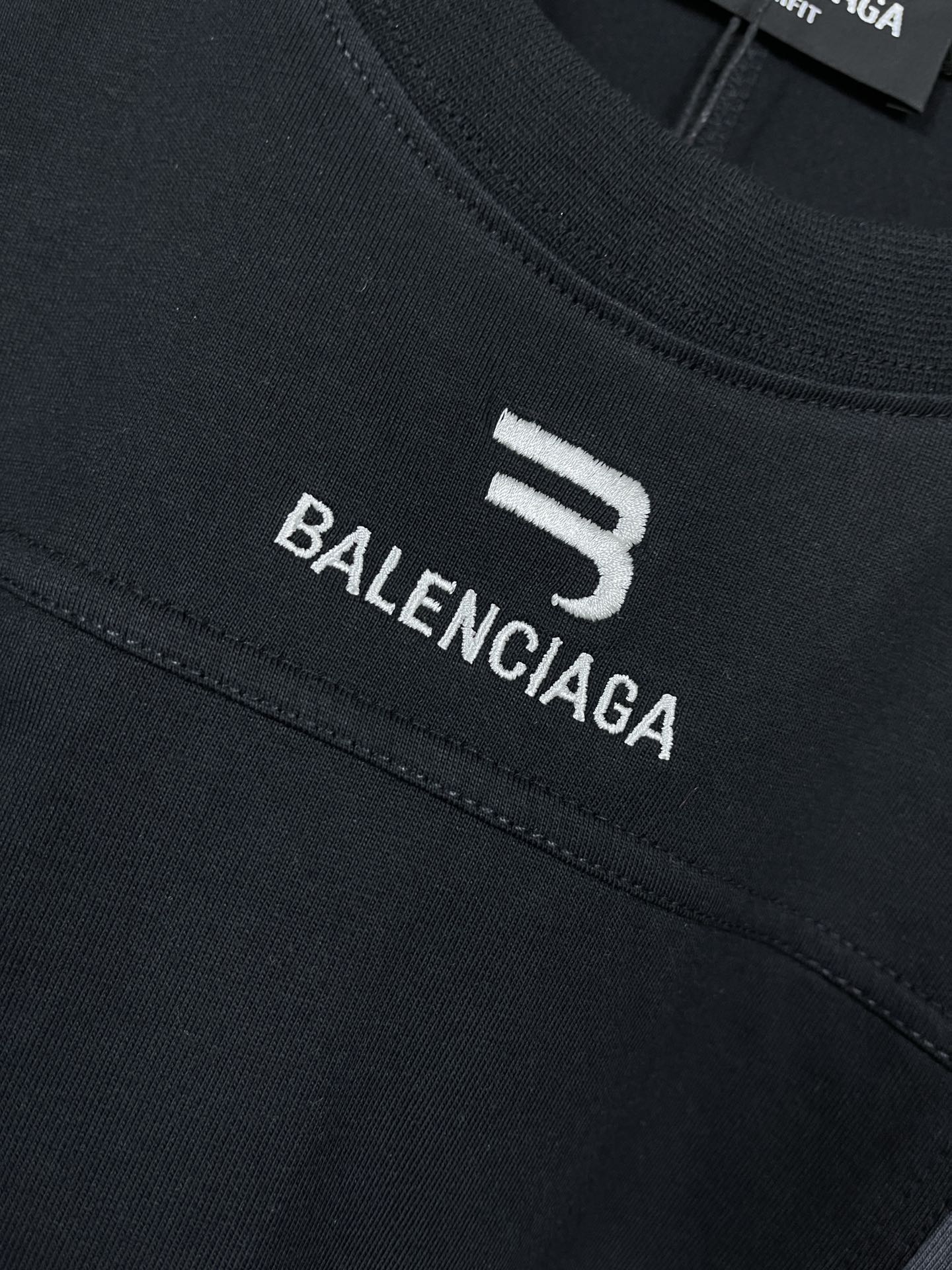 Balenciaga clothing-165
