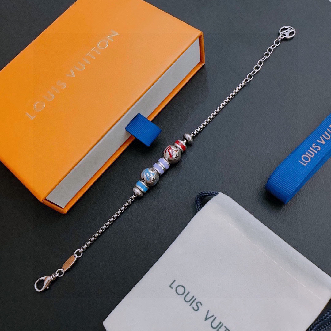 LV Bracelet-26