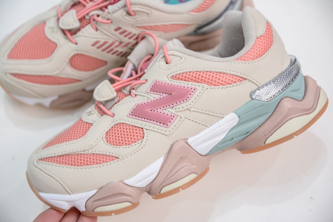 New Balance Sneakers-156
