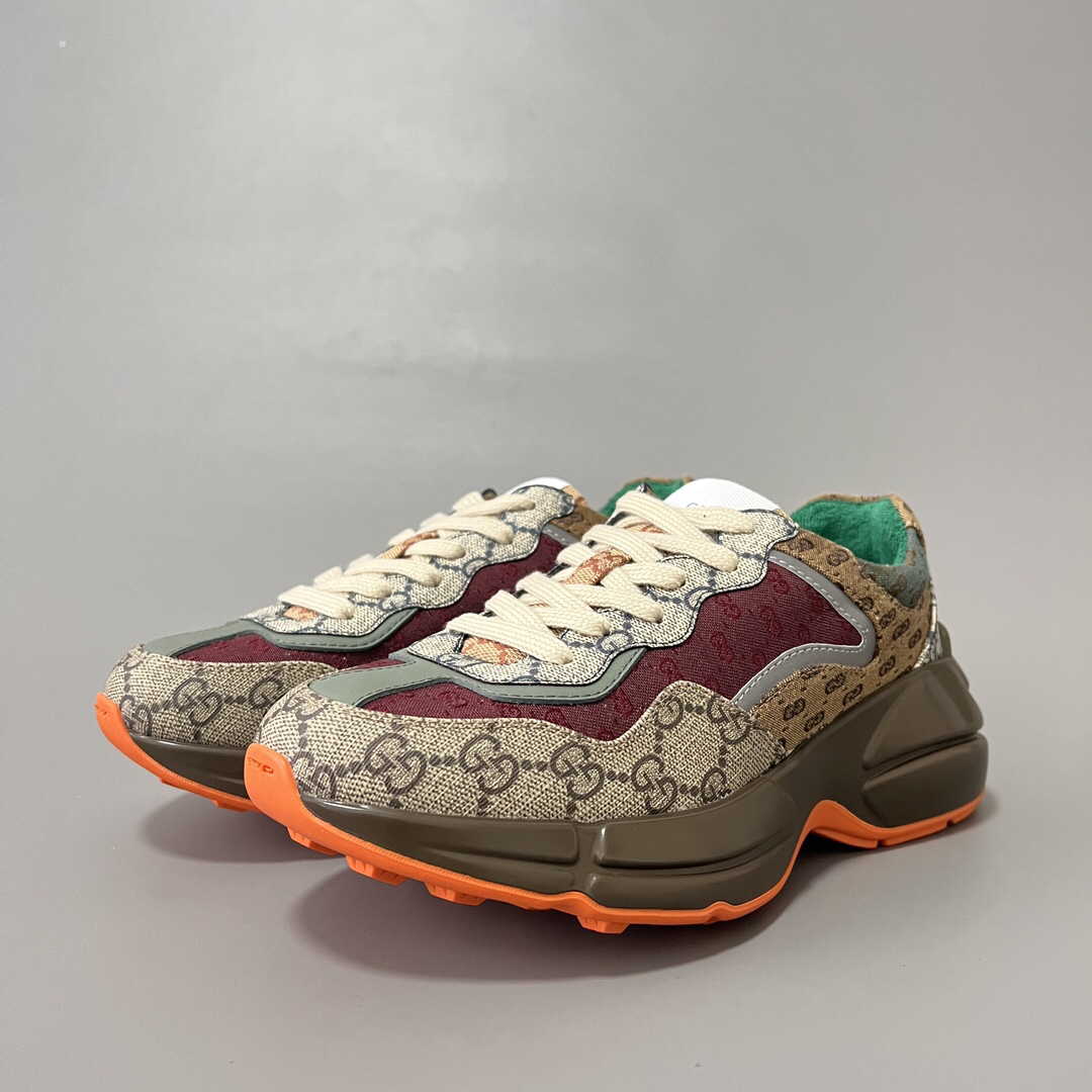 Gucci Sneakers-53