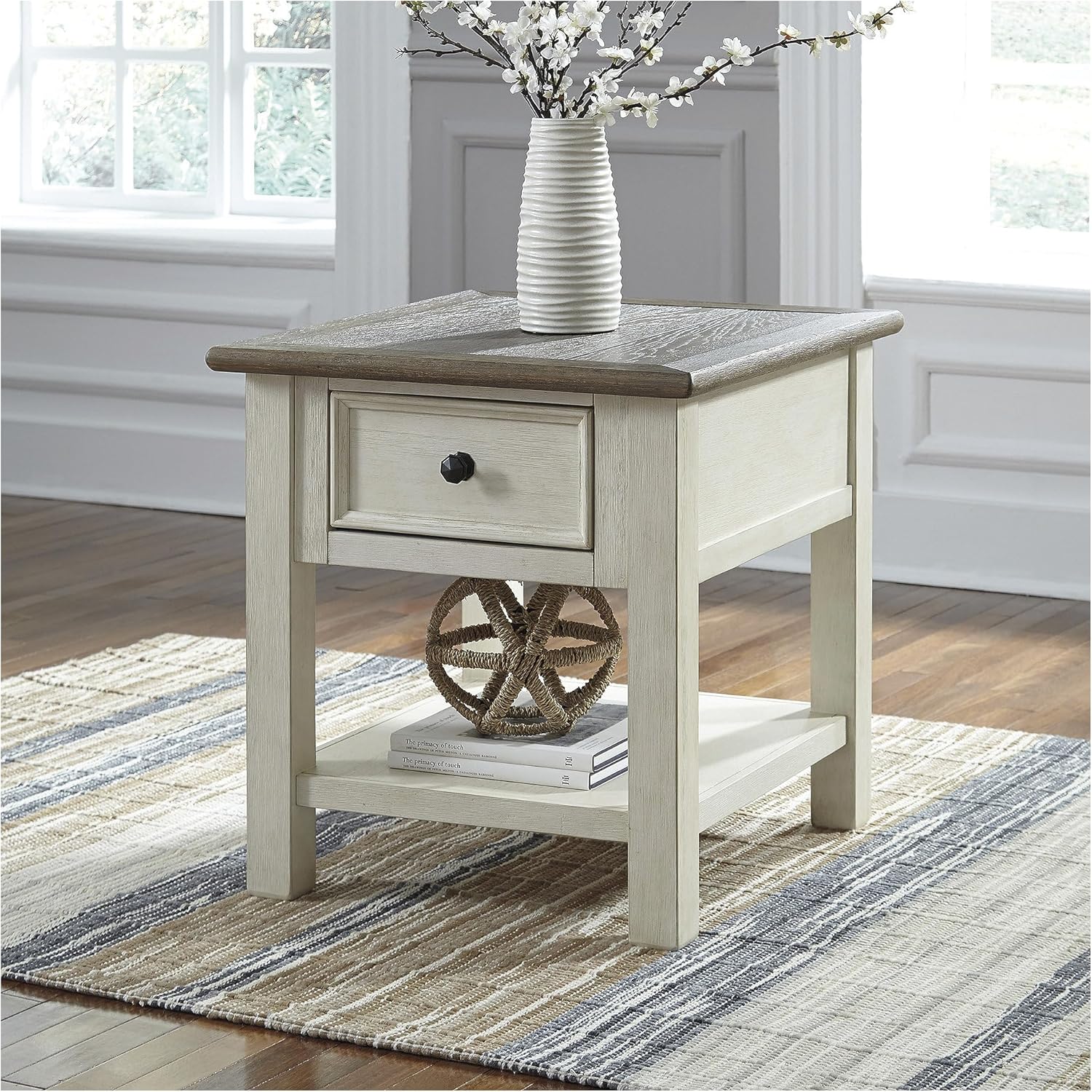 Signature Design by Ashley Bolanburg End Table for Living Room, Two-Tone Distressed Wood Side Table with Smooth-Gliding Drawer, Farmhouse Plank-Style Top, Ideal Night Stand Use, Antique White/Oak