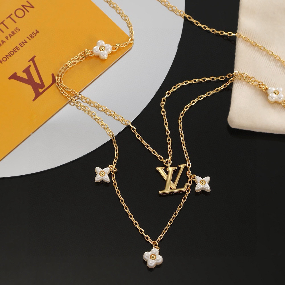 LV necklace-77