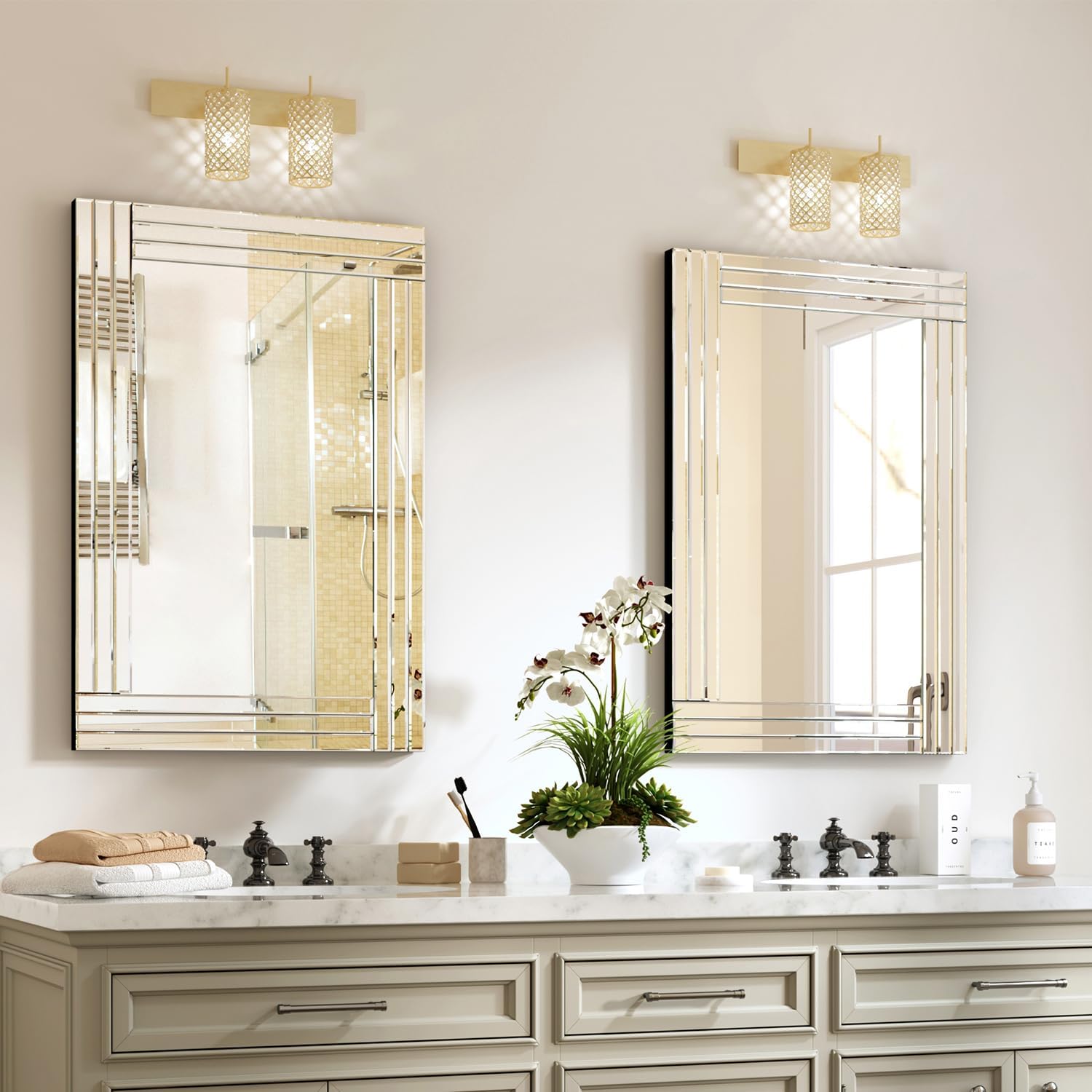 Decorative Accent Mirror-28 x20 Sliver Rectangle Wall Mirrors, Art Mirror for Wall with Glass Frame for Living Room, Dining Room, Bedroom, Bathroom and Entryway