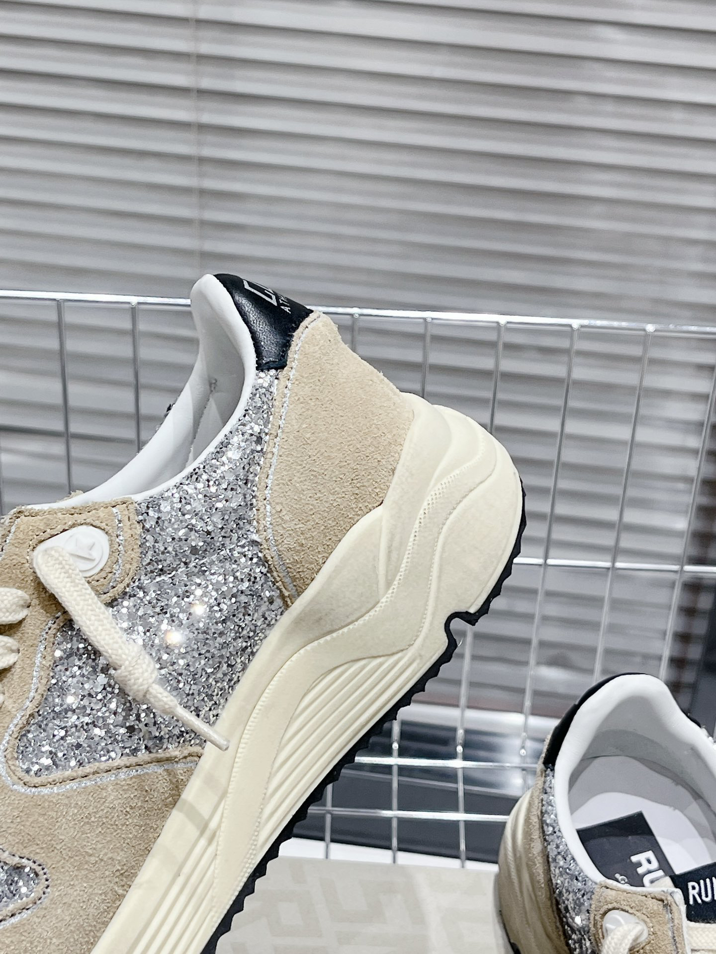 Golden Goose Sneakers-41