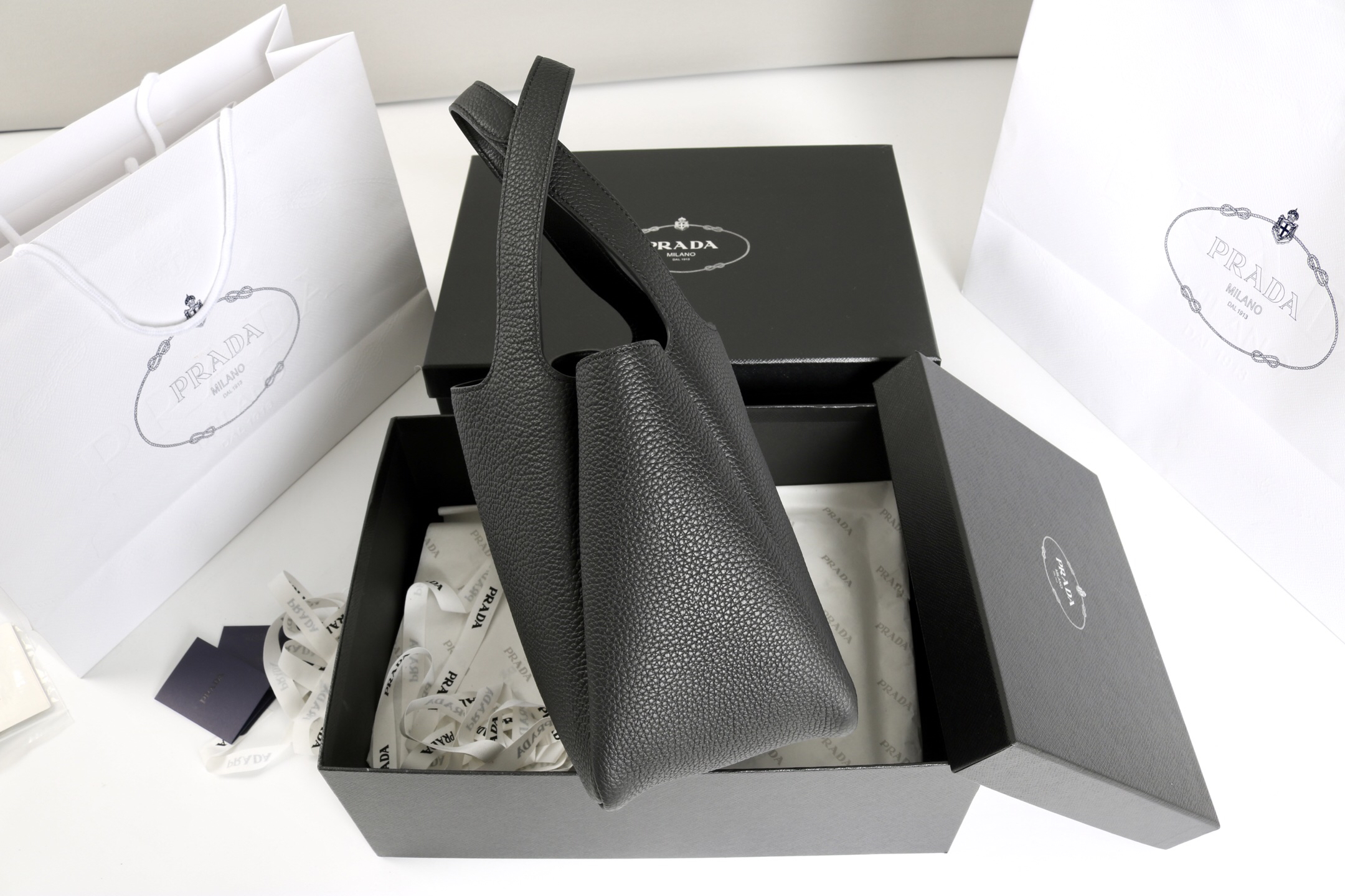 Prada Hot New Product-86