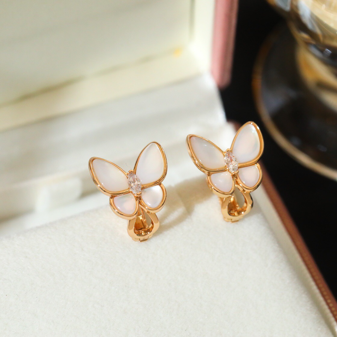 Van Cleef & Arpels earring-74