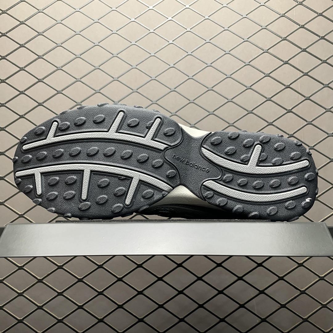 New Balance Sneakers-172