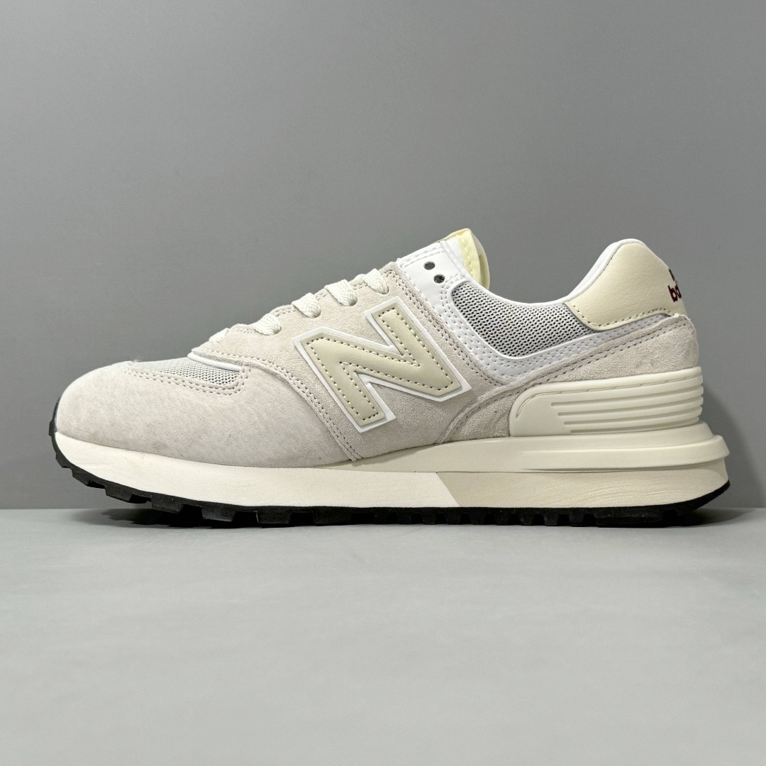 New Balance Sneakers-346