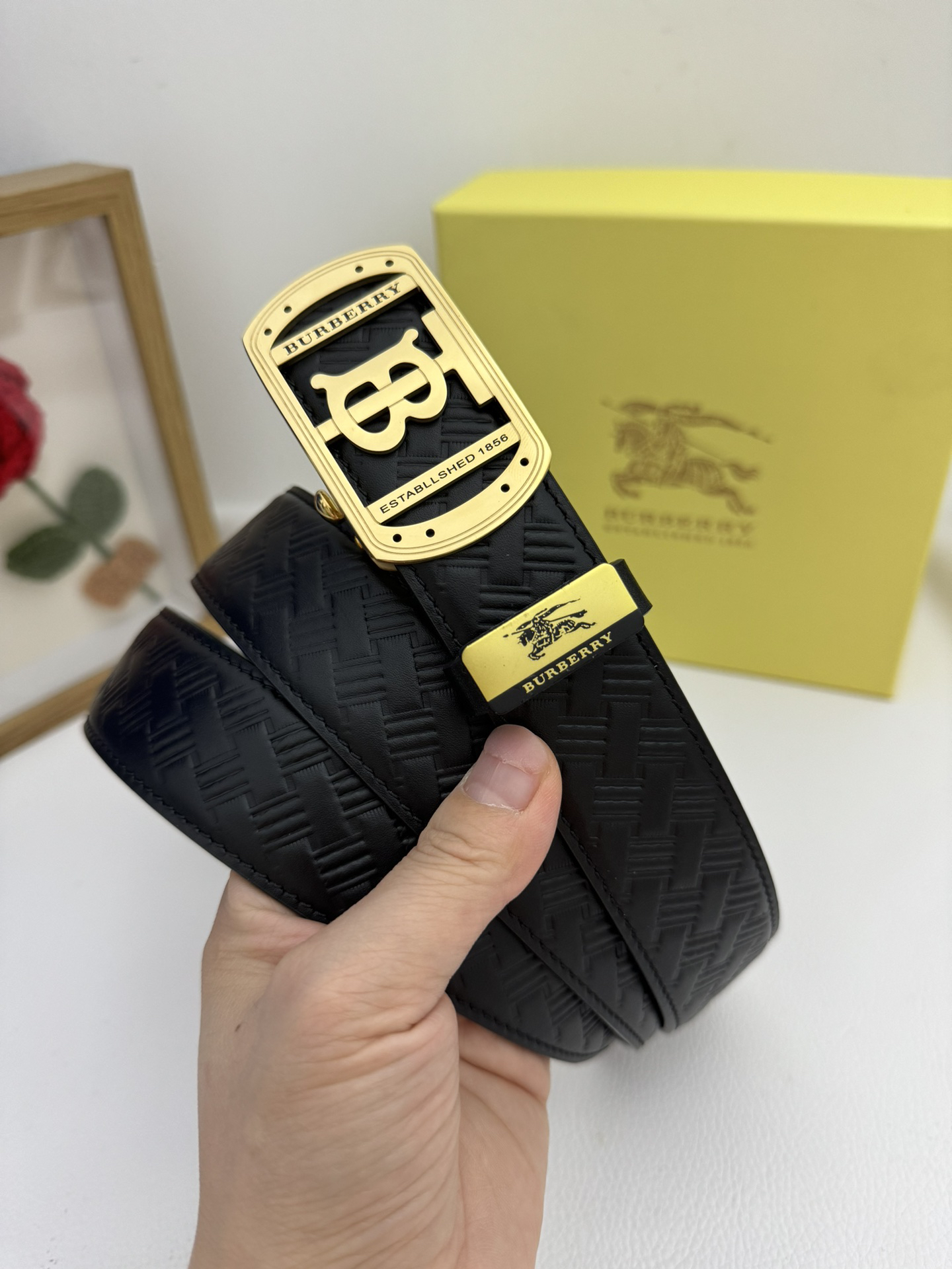 Burberry belt-76