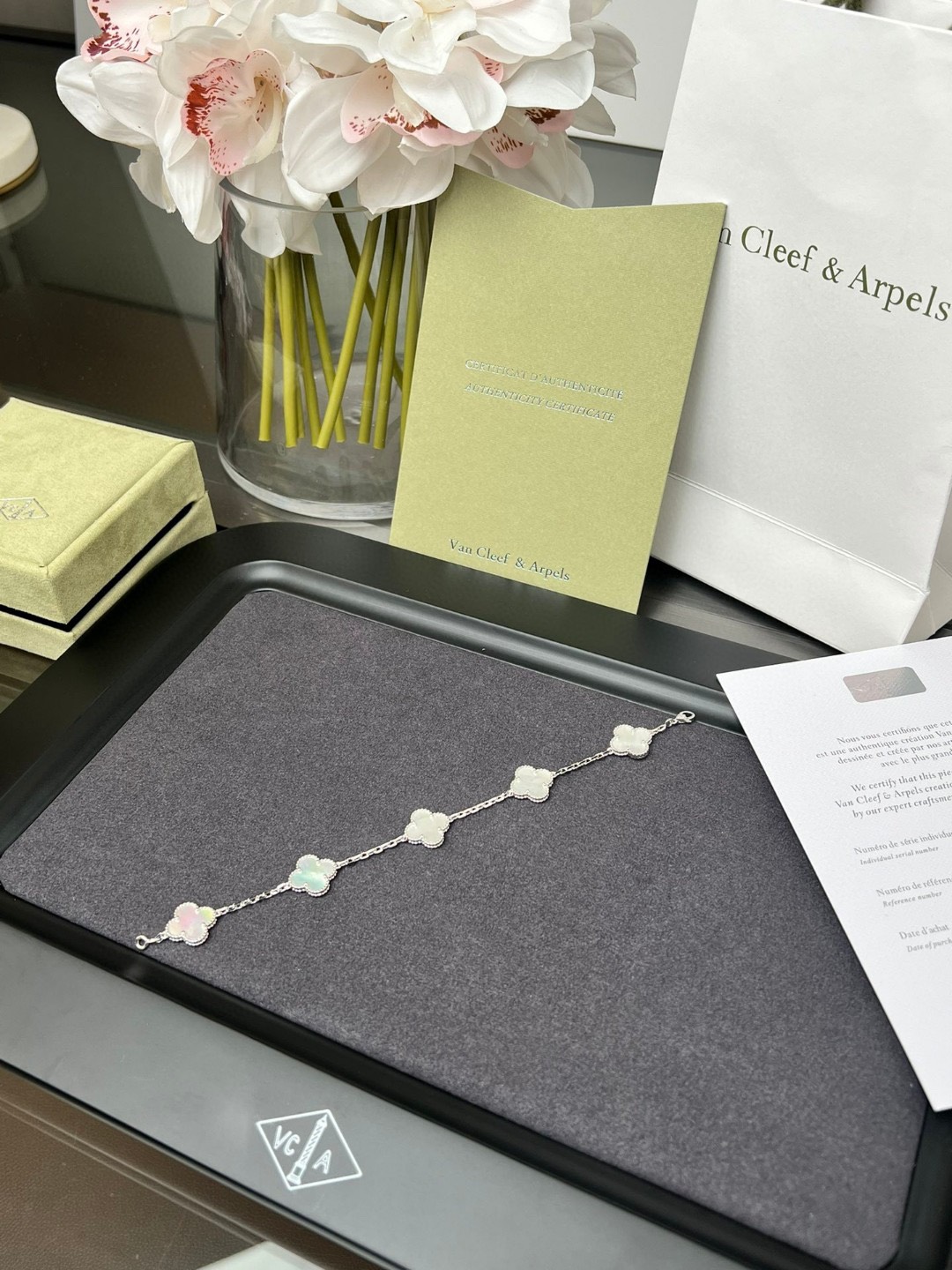 Van Cleef & Arpels Bracelet-48