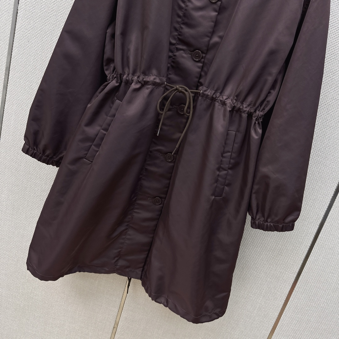 Prada Clothing-213