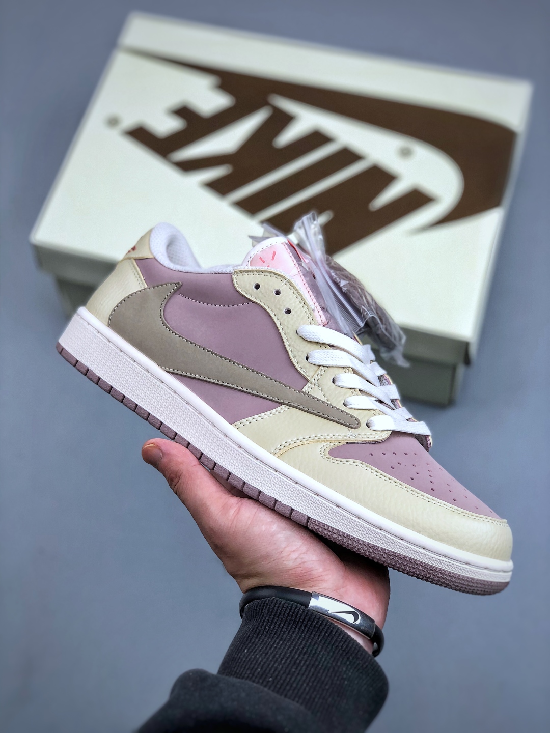 Nike Sneakers-314