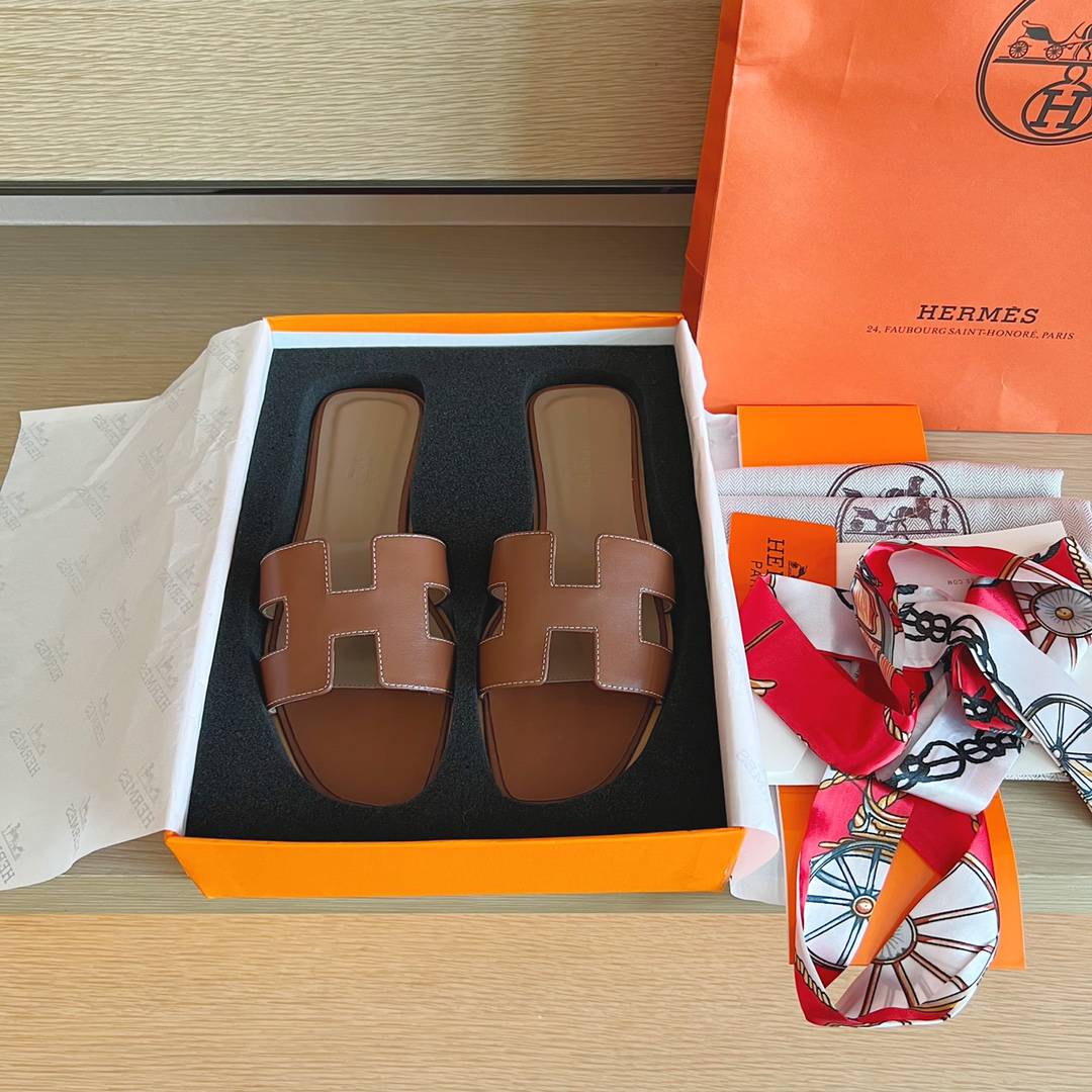 Hermes Summer footwear