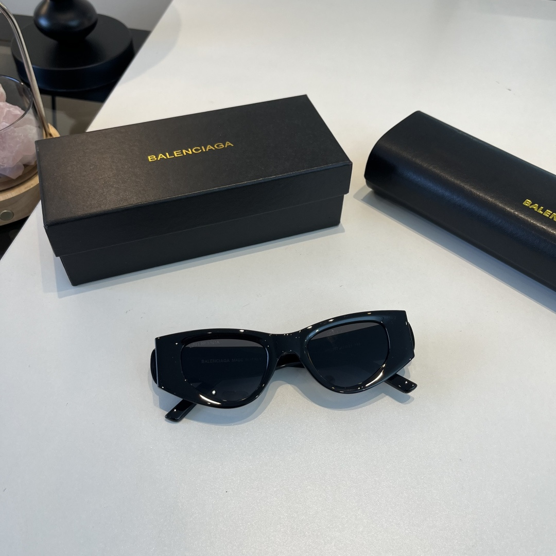 Balenciaga glasses-52