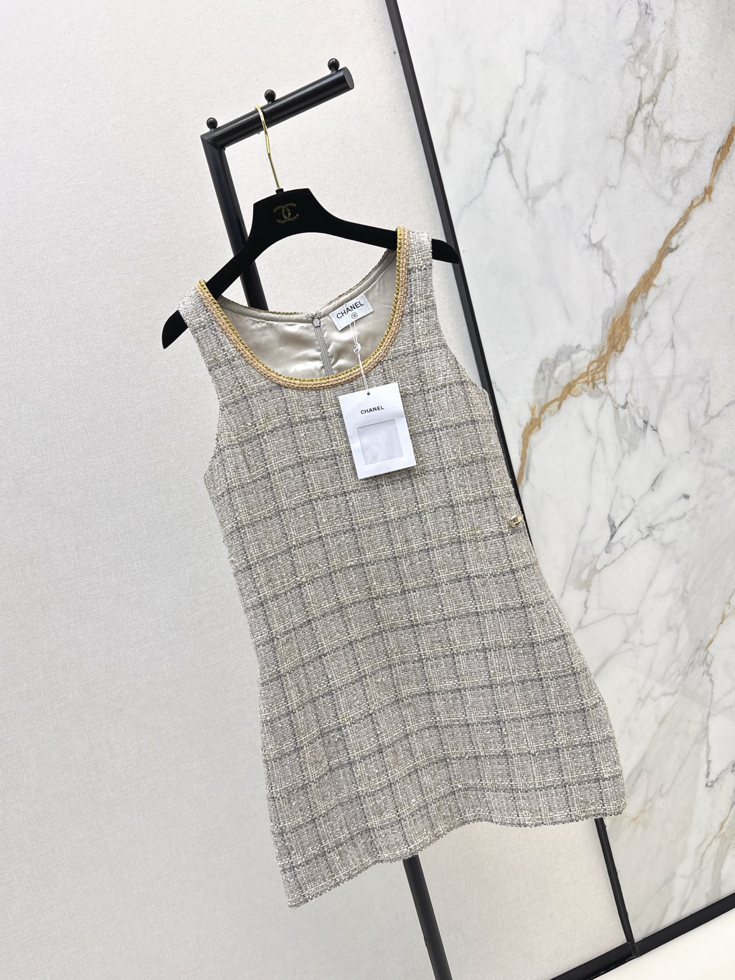 Chanel Clothing-65
