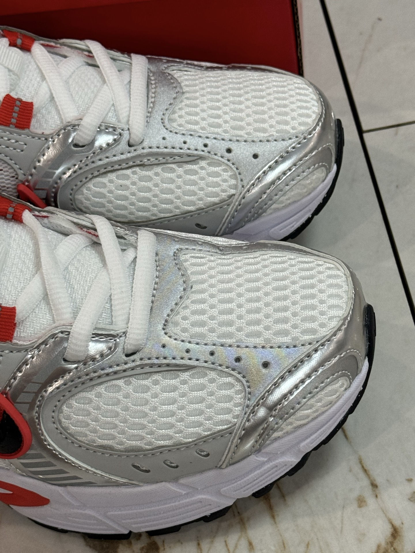 Nike Sneakers-256