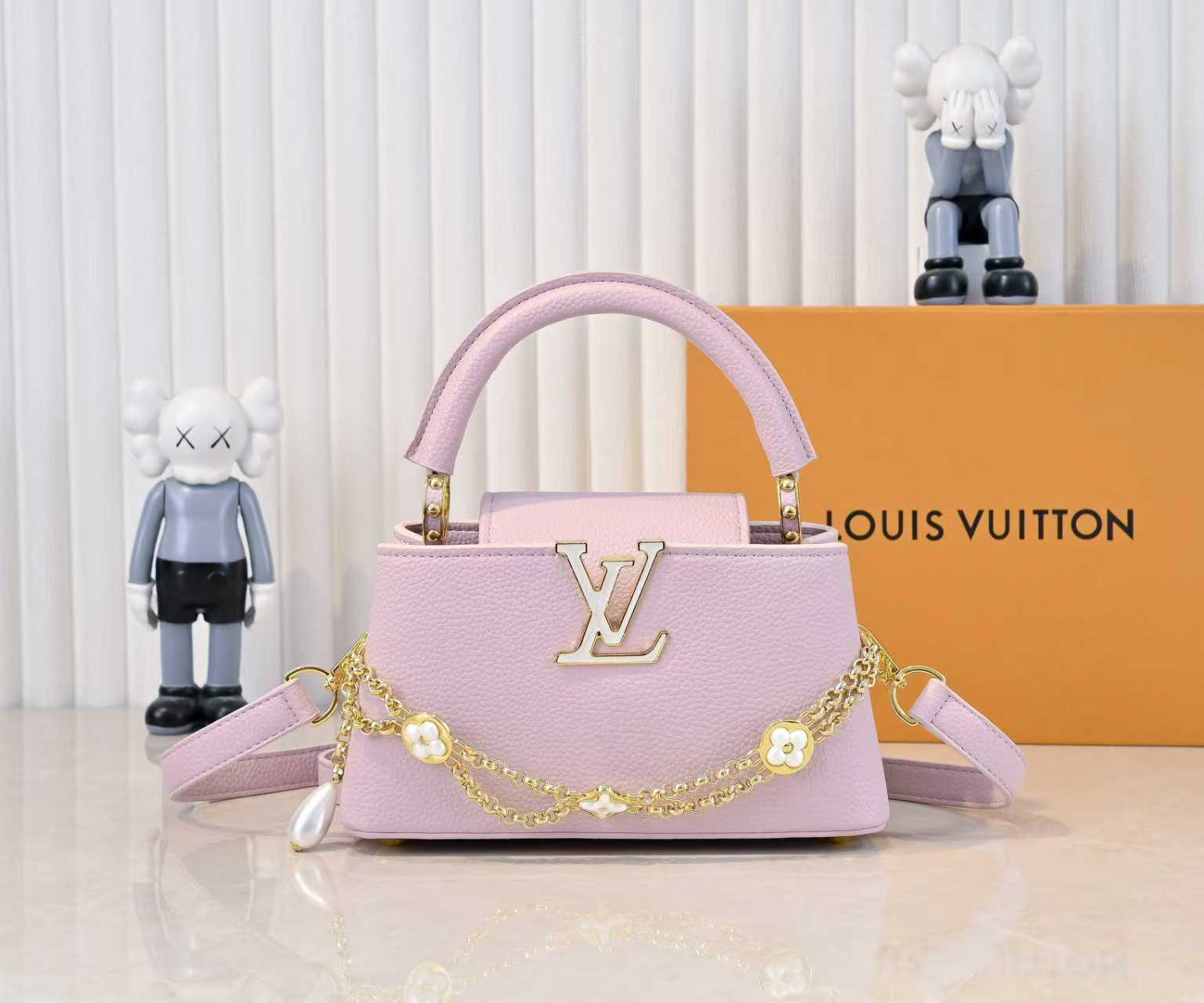 Louis Vuitton Hot New Product-143