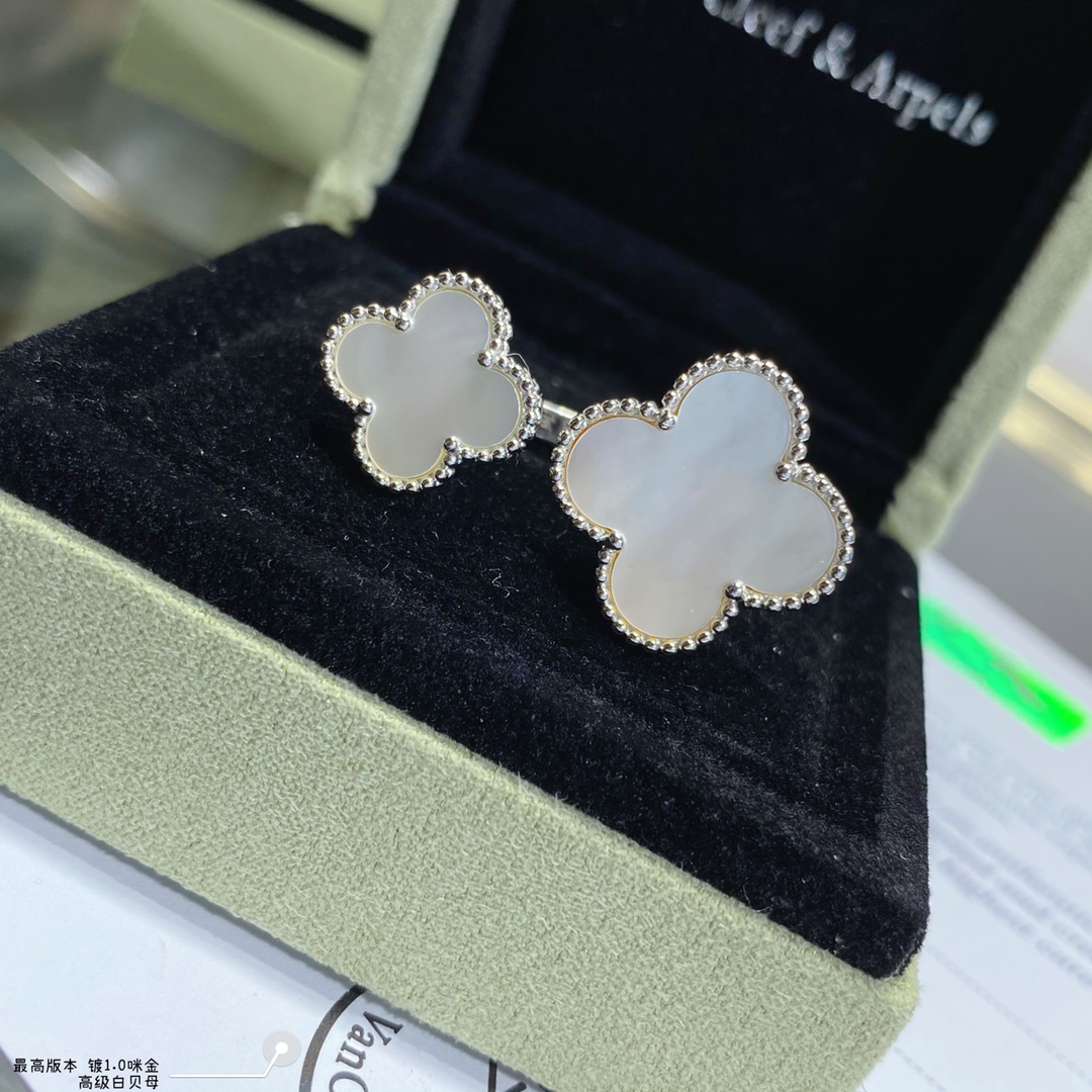 Van Cleef & Arpels ring-81