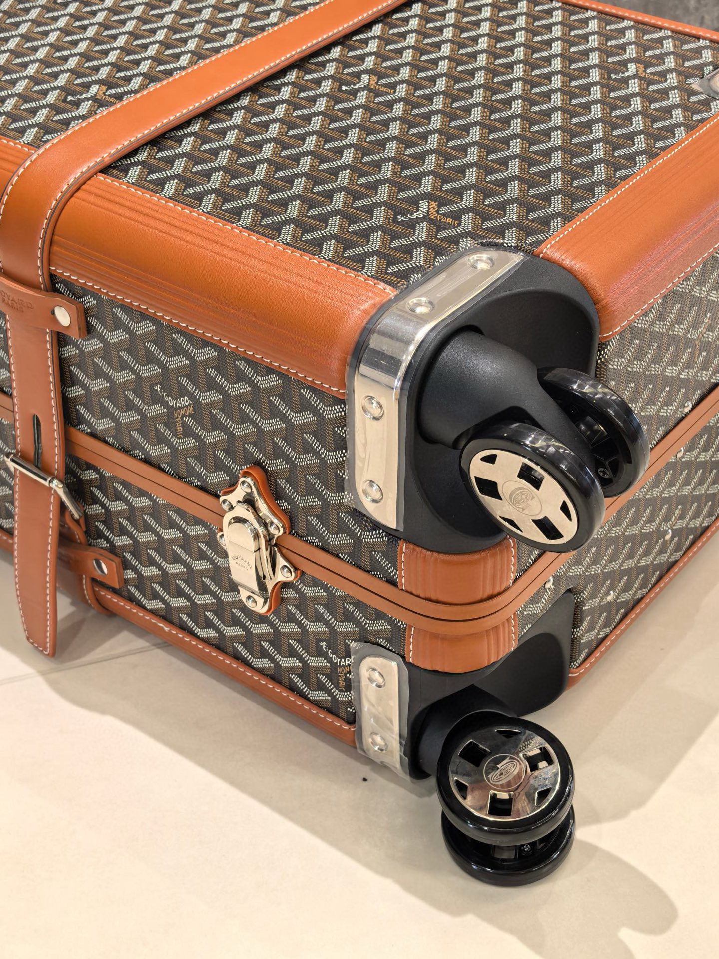 Goyard luggage-44
