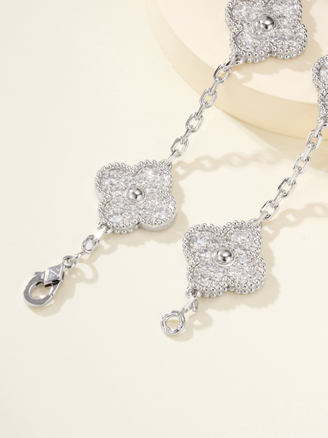 Van Cleef & Arpels Bracelet-63
