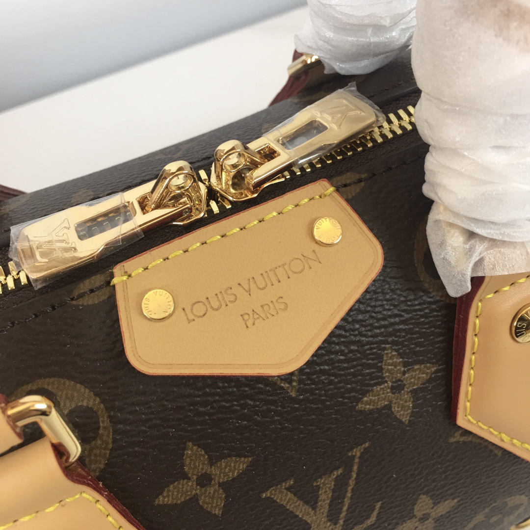 Louis Vuitton Hot New Product-96