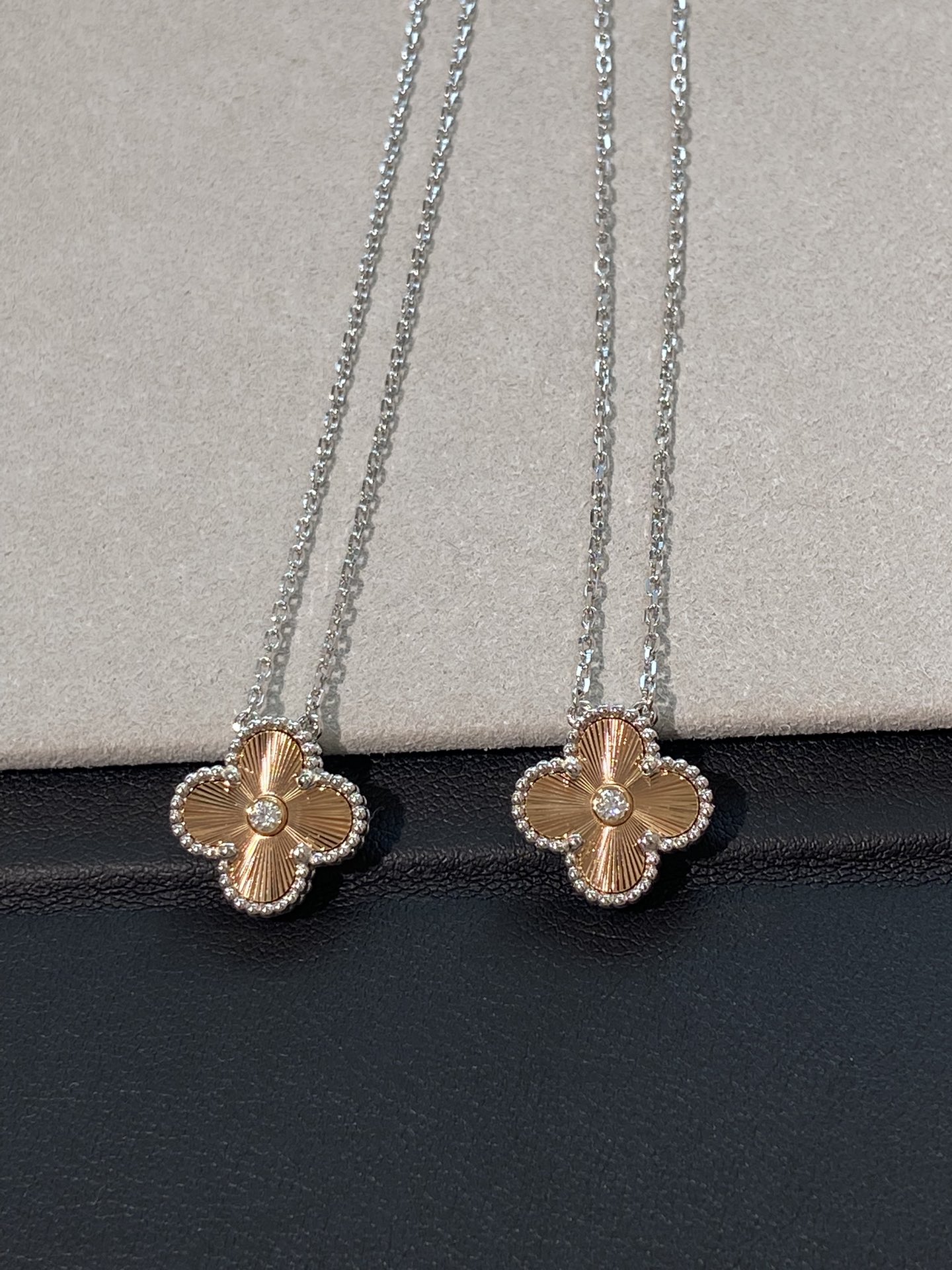 Van Cleef & Arpels necklace-80