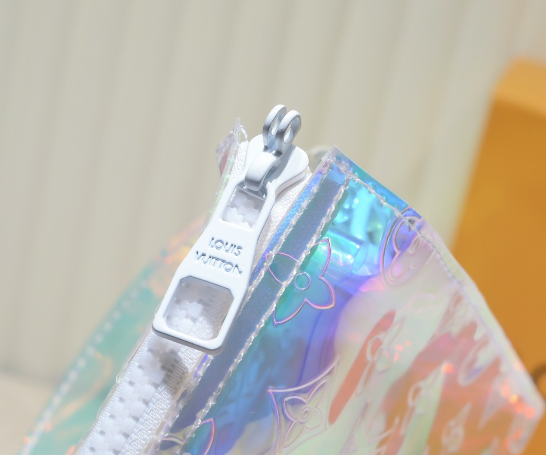 Louis Vuitton Hot New Product-158