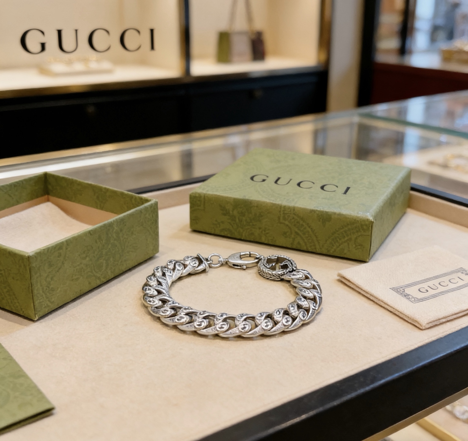 Gucci Bracelet-90