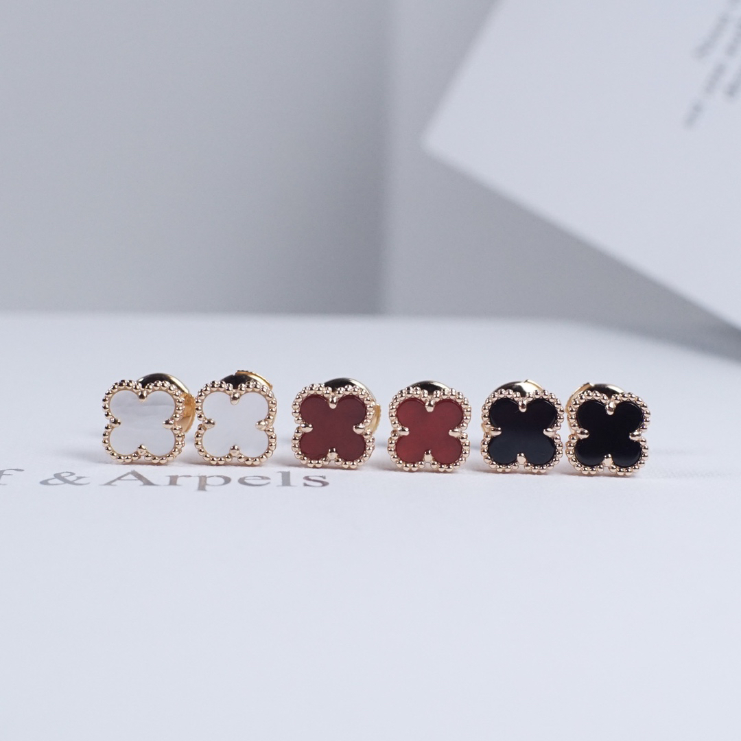 Van Cleef & Arpels earring-61