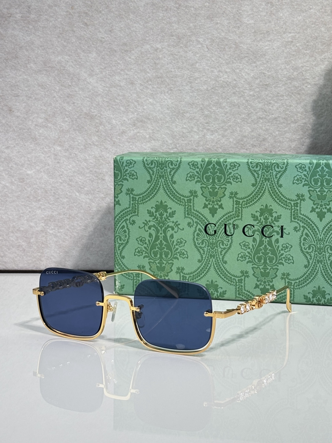Gucci glasses-15