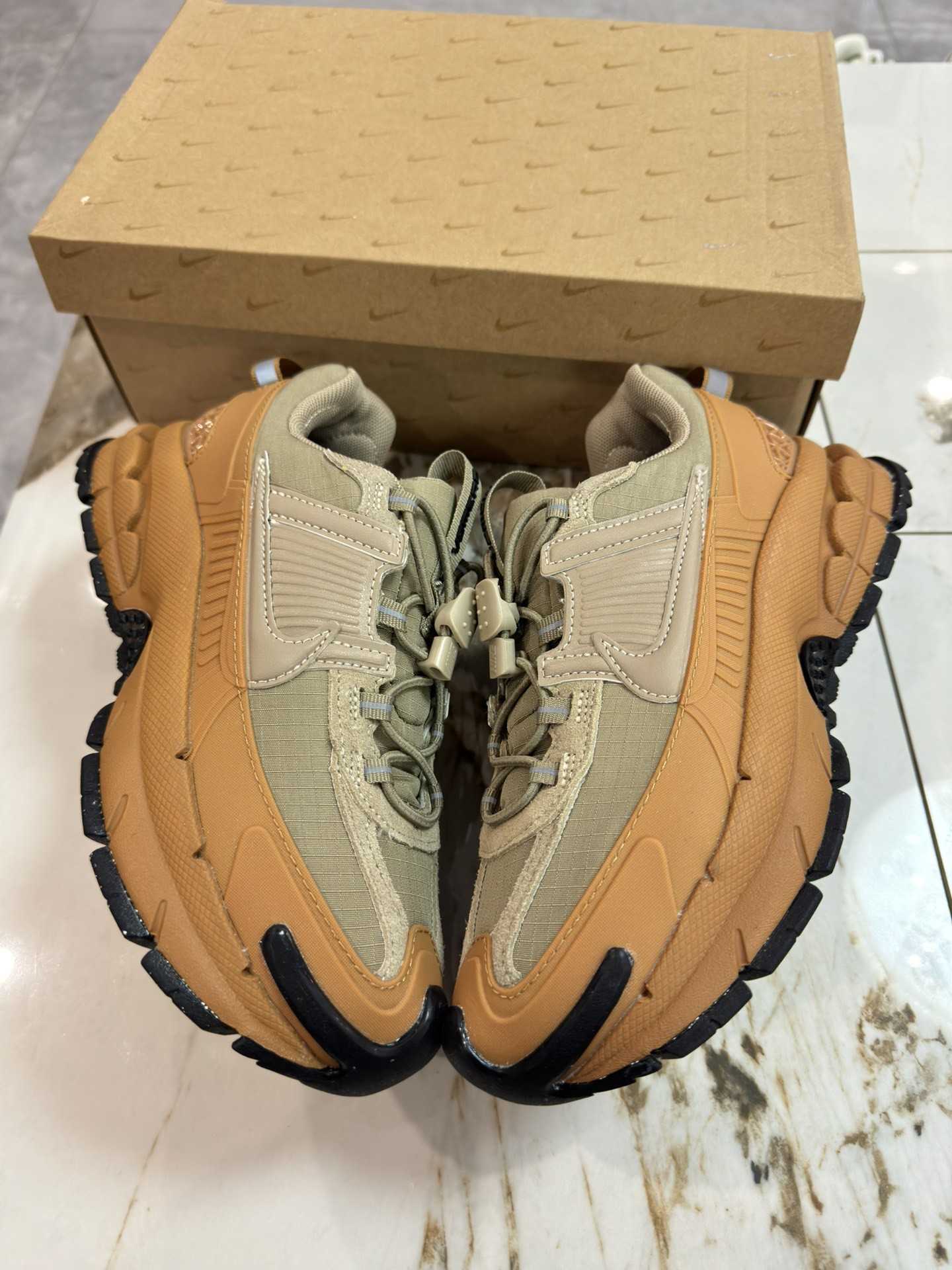 Nike Sneakers-242