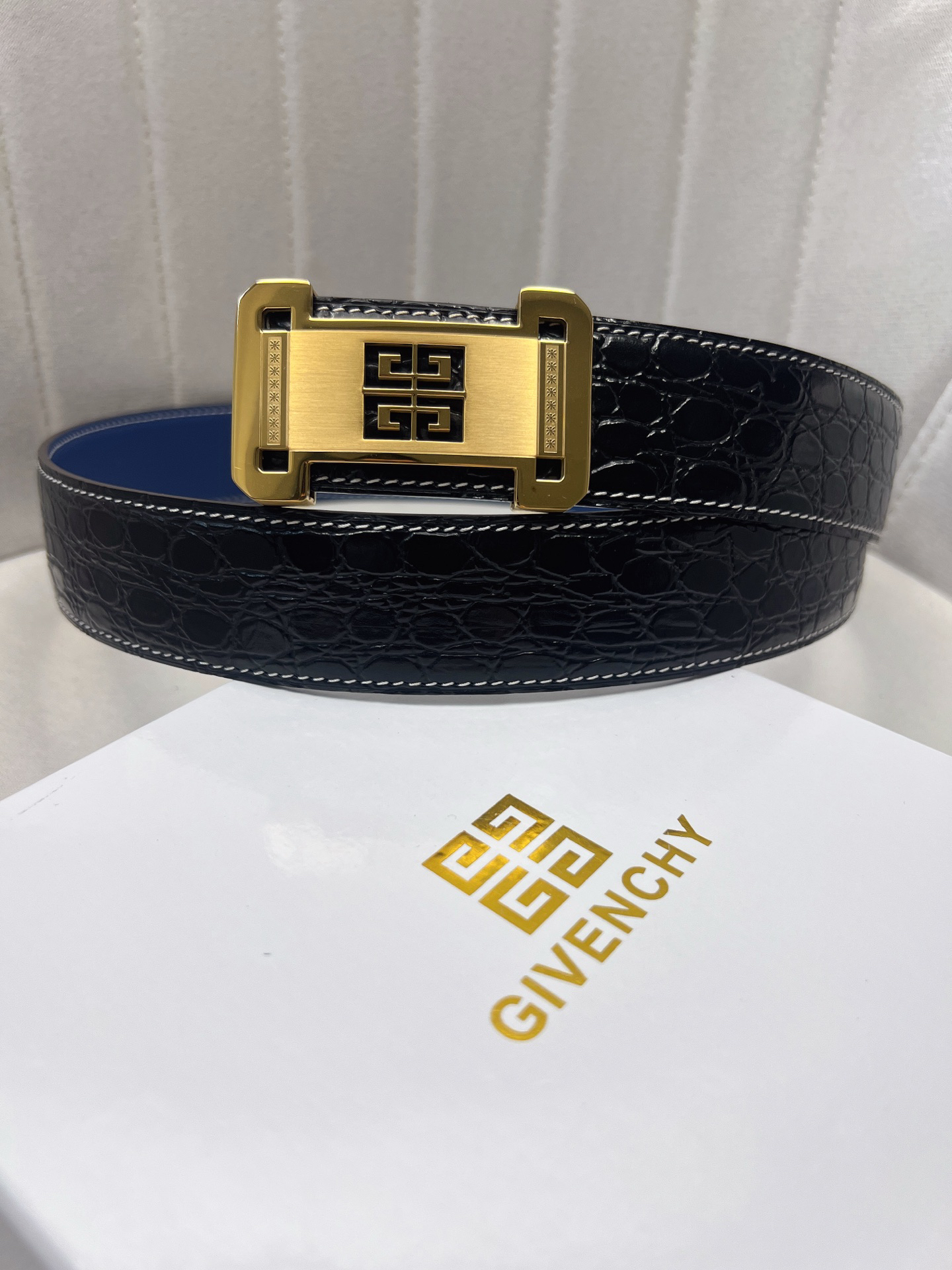 Givenchy belt-134